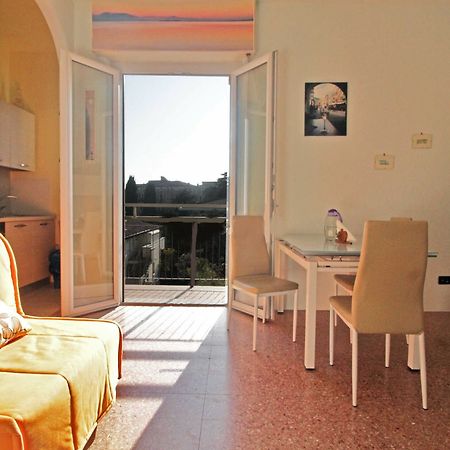 Appartamento Del Sole Desenzano del Garda Kültér fotó